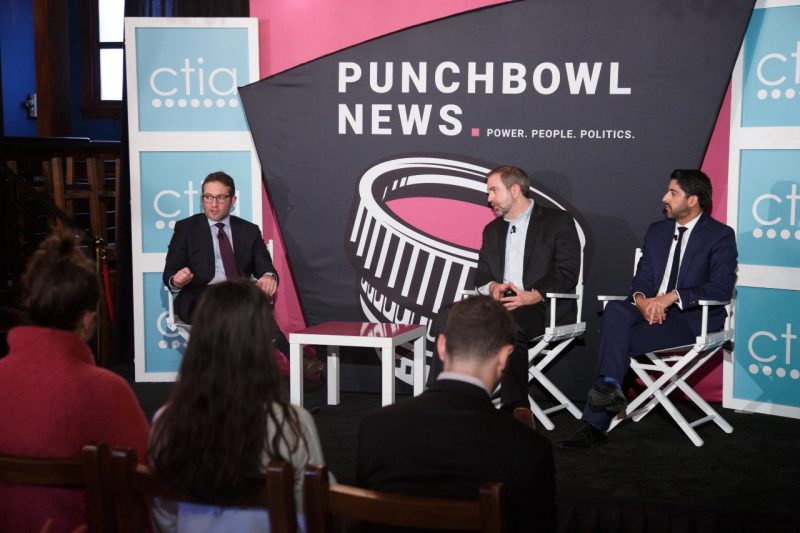 Professor Mehrizi-Sani joins two others on stage at Punchbowl news event for a conversation about 5g and climate change