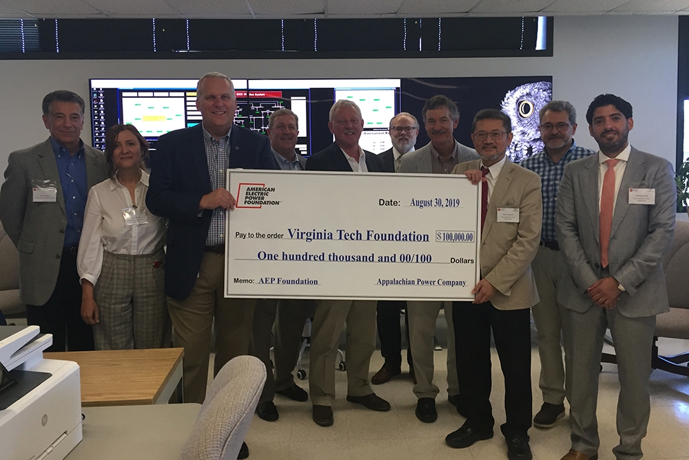 AEP Foundation Presents Generous Gift to Power and Energy Center at Virginia Tech